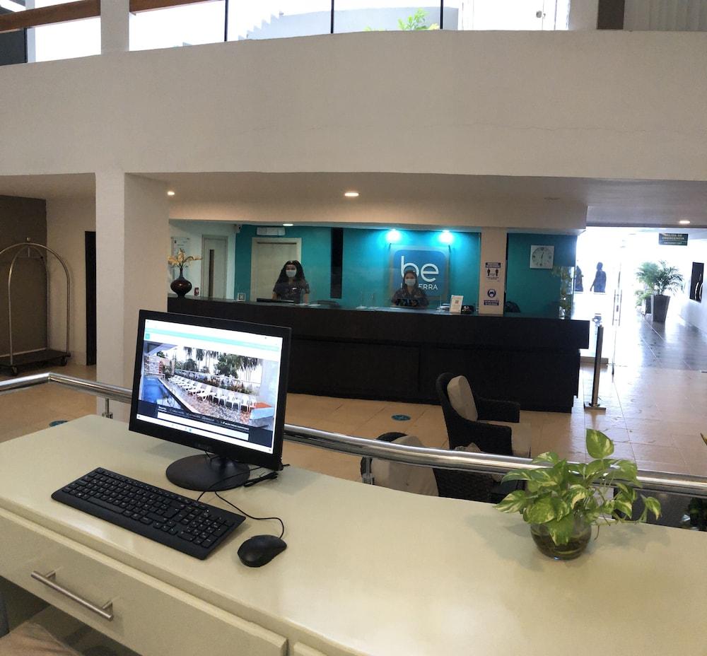 Be La Sierra Hotel 3*