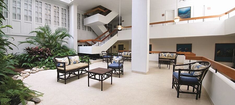 Be La Sierra Hotel